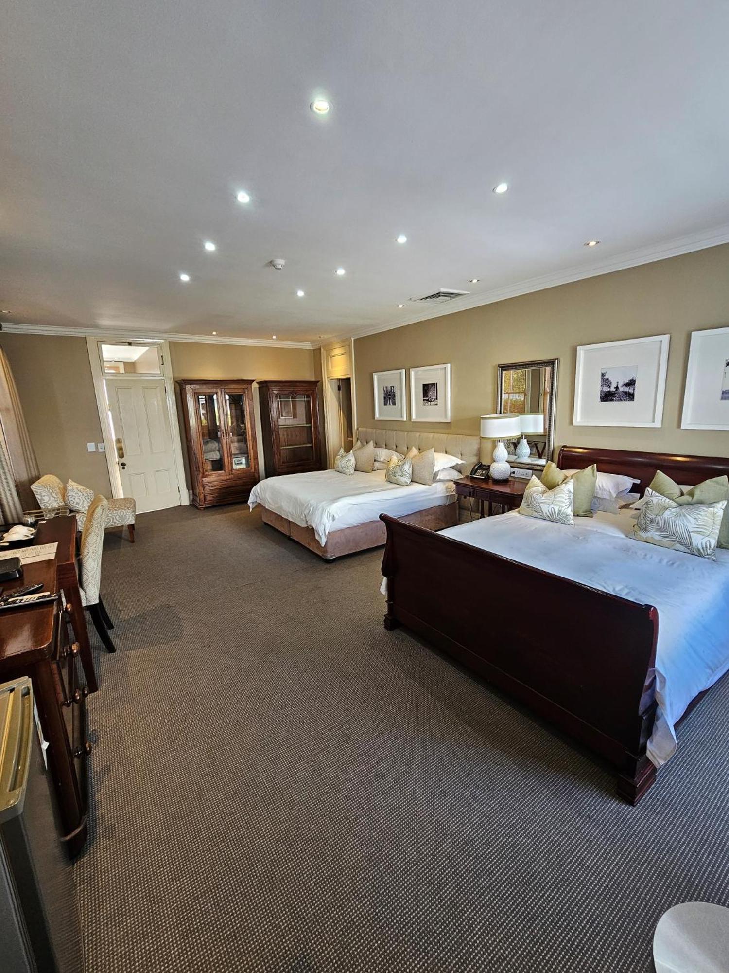 Quarters Hotel Durban Eksteriør billede