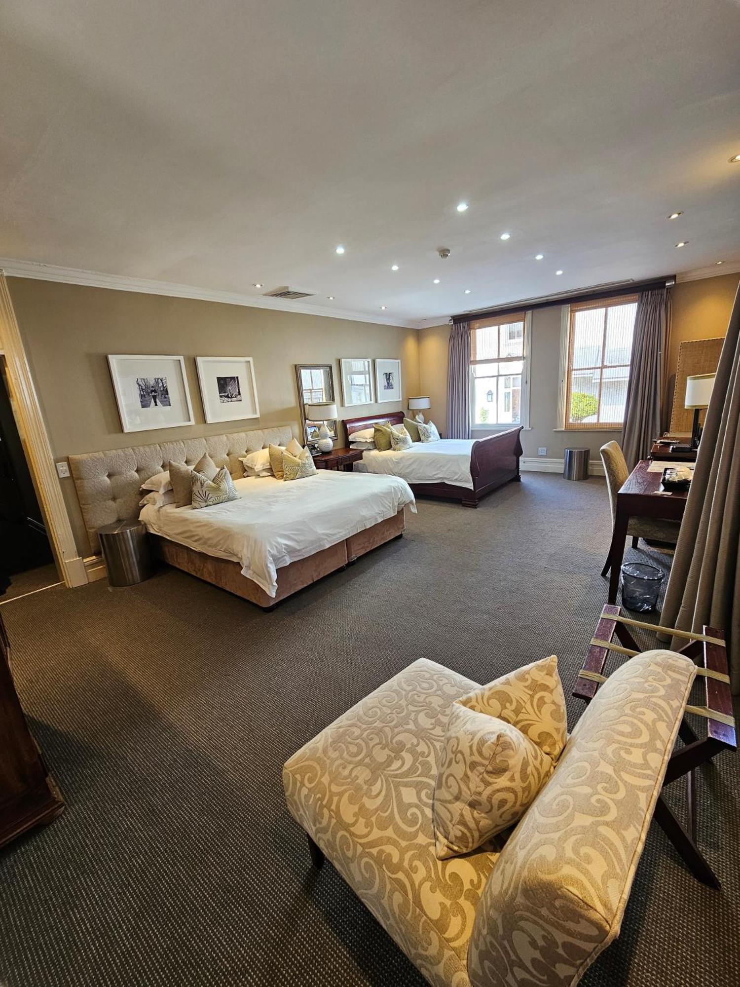 Quarters Hotel Durban Eksteriør billede